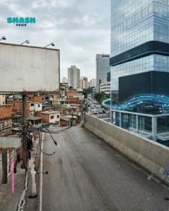 rua dividindo duas regioes e evidenciando a desigualdade social